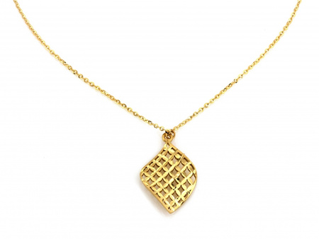 Złoty naszyjnik z ażurową zawieszką