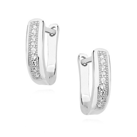 Srebrne, małe kolczyki z cyrkoniami