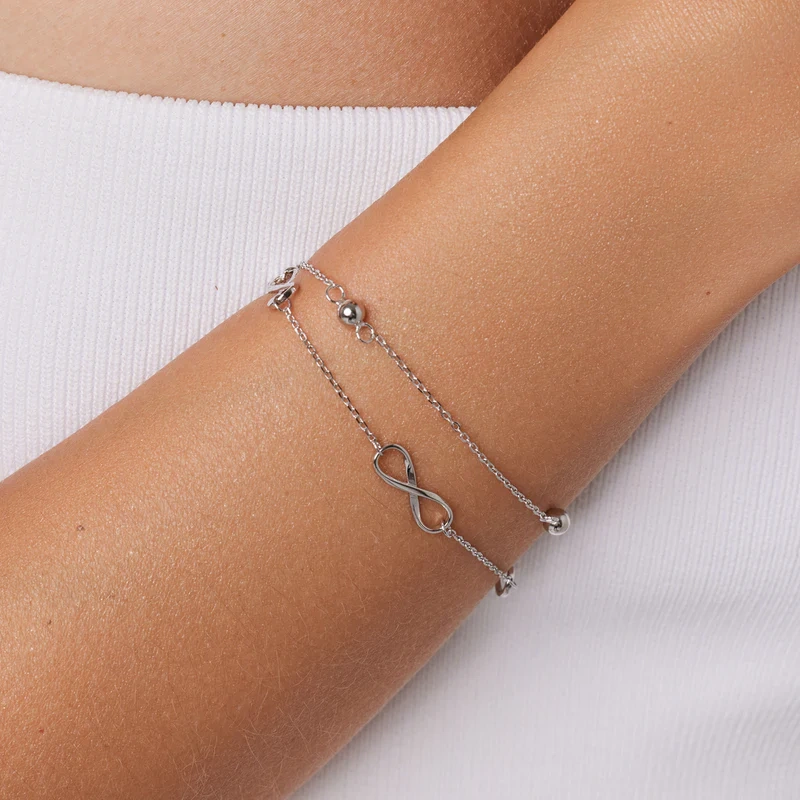 Srebrna bransoletka znak nieskończoności