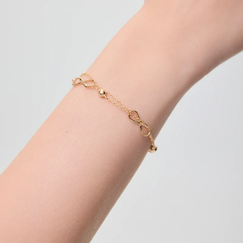 Bransoletka pozłacana ze znakiem nieskończoności