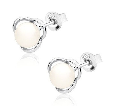 Srebrne kolczyki z perłą