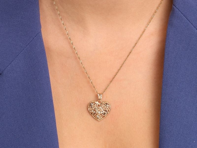 Zawieszka złota ażurowe serce