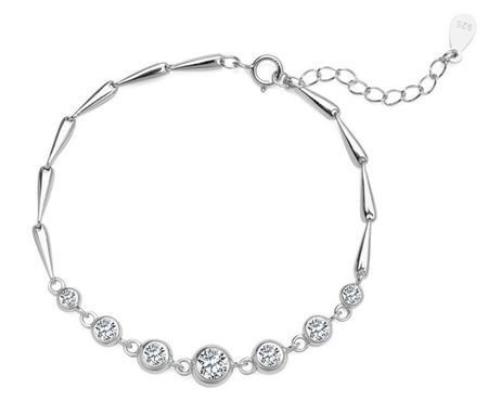 Bransoletka srebrna z bezbarwnymi cyrkoniami