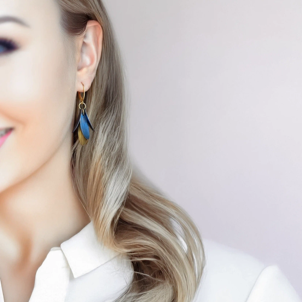Kolczyki pozłacane wiszące elementy tytan niebiesko złoty
