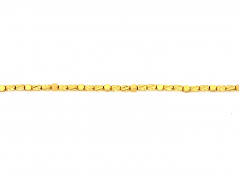 Naszyjnik złoty z diamentowanych elementów