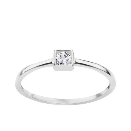 Pierścionek srebrny z cyrkonią