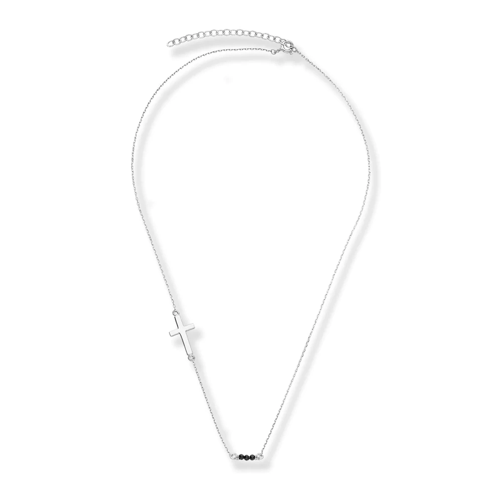 Naszyjnik srebrny z krzyżykiem i onyksem