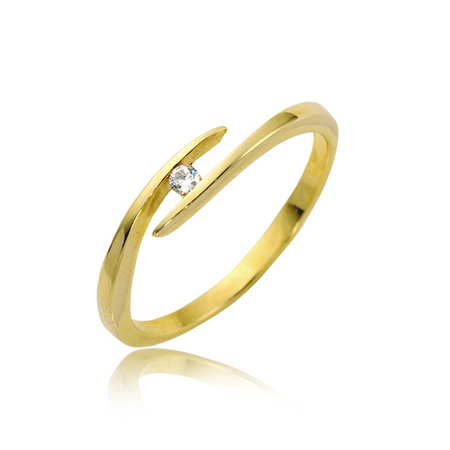 Złoty pierścionek z cyrkonią