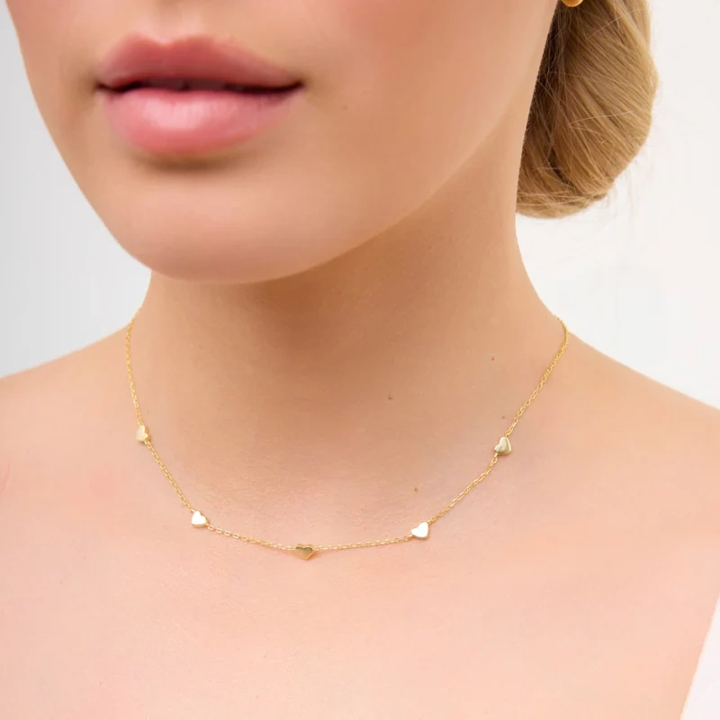 Naszyjnik pozłacany z serduszkami