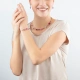 Bransoletka GeoCUBE® Iconic Lite w kolorze magenty