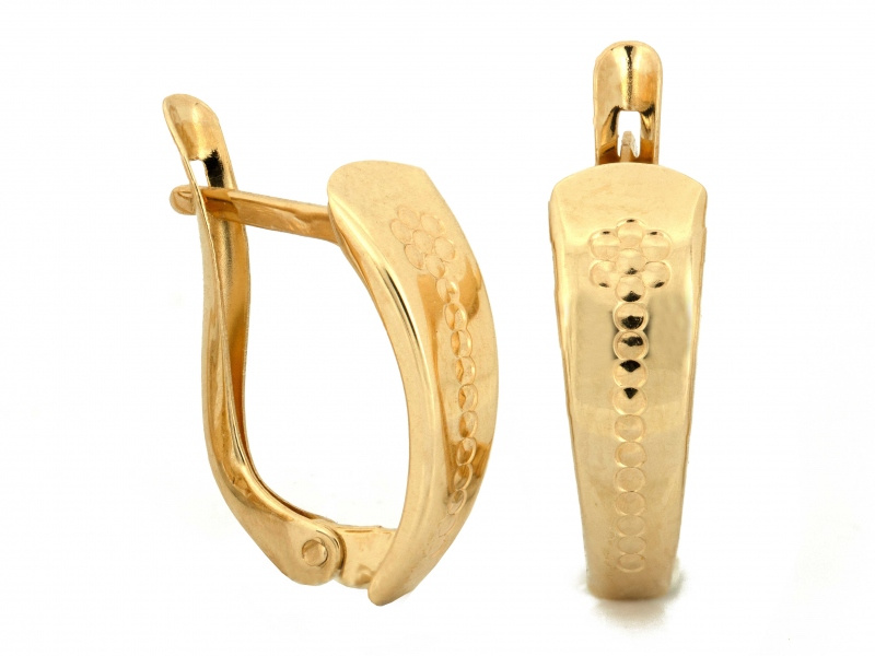 Złote kolczyki wiszące